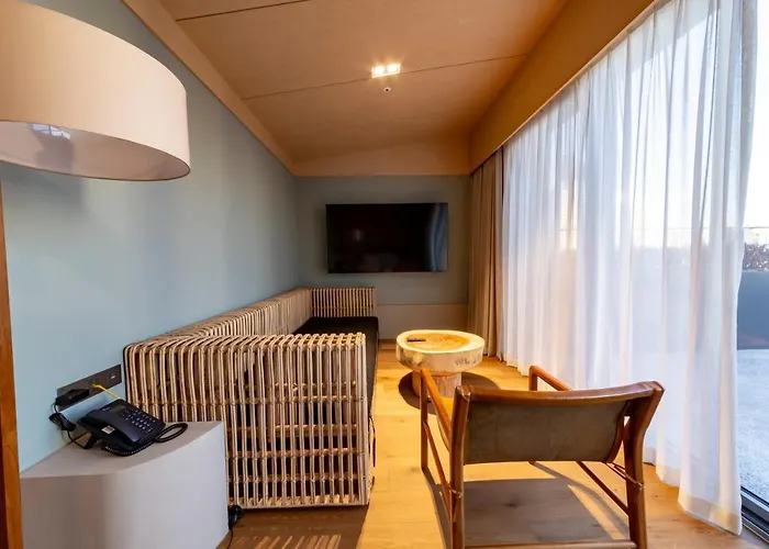 Hound Haeundae Signature Hotel 2*