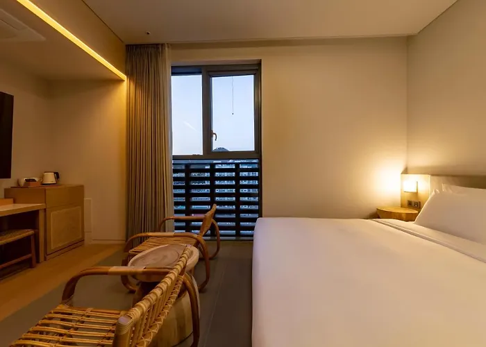Hound Haeundae Signature 2* Pusan
