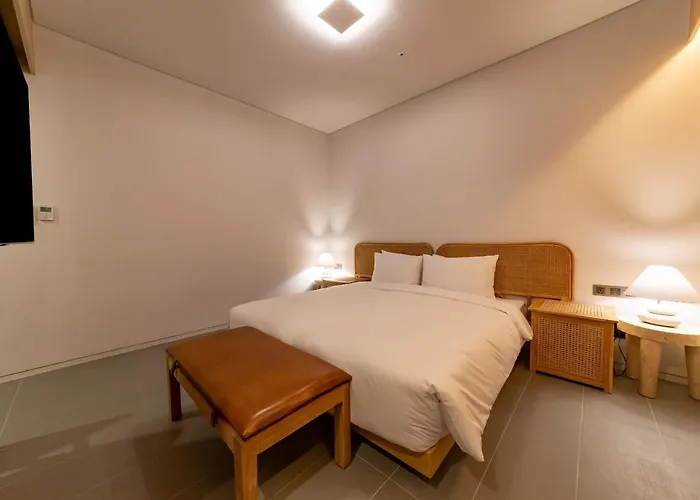 Hotel Hound Haeundae Signature