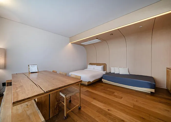 Hotel Hound Haeundae Signature 2*